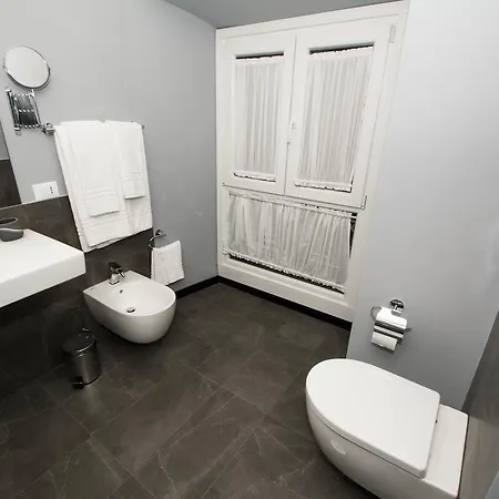 Capital Guest house 4*